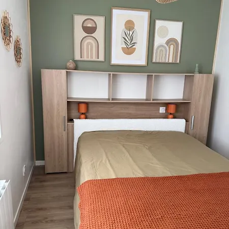Fully Equipped One-bedroom Apartment, Unpack Your Bags 아파트