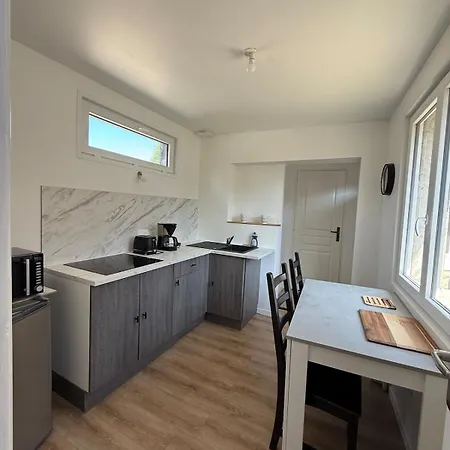 Fully Equipped One-bedroom Apartment, Unpack Your Bags Montreuil-Bellay